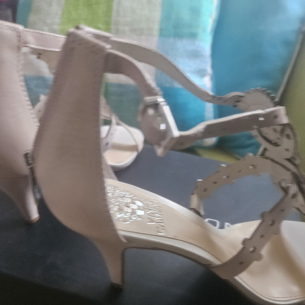 Vince Camuto Sandals